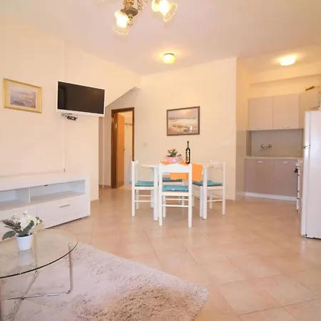 Strandnahe Livija 1 Mit Pool Und Garten *